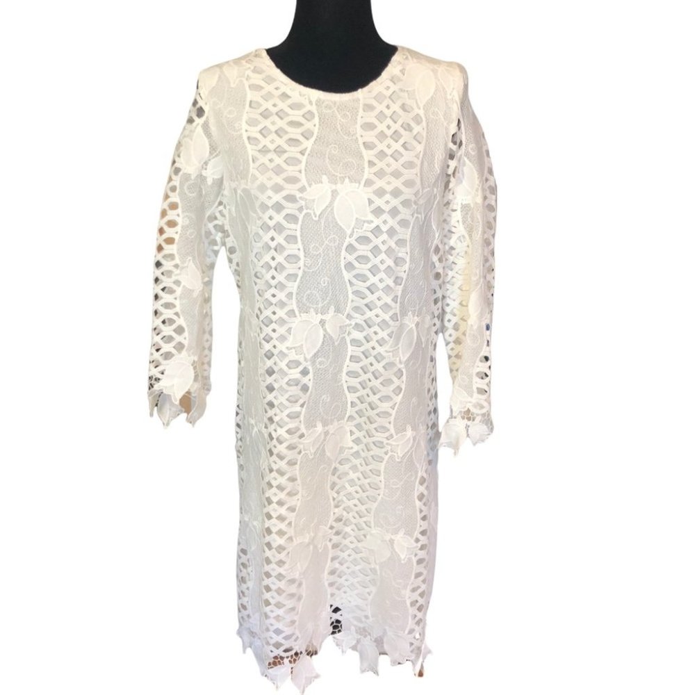 LUNA White Lace Dress, Tulip Design, Lined
